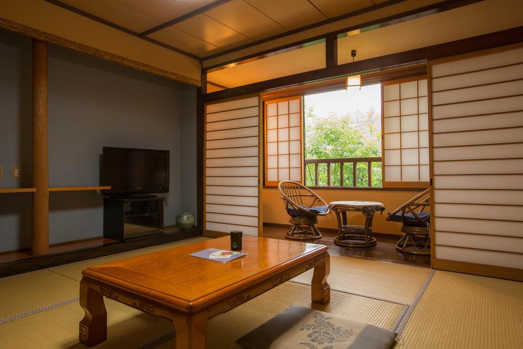 Отель Oogi Onsen Oogiso Минамиогуни Экстерьер фото