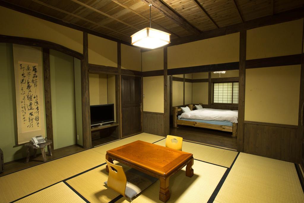Отель Oogi Onsen Oogiso Минамиогуни Экстерьер фото